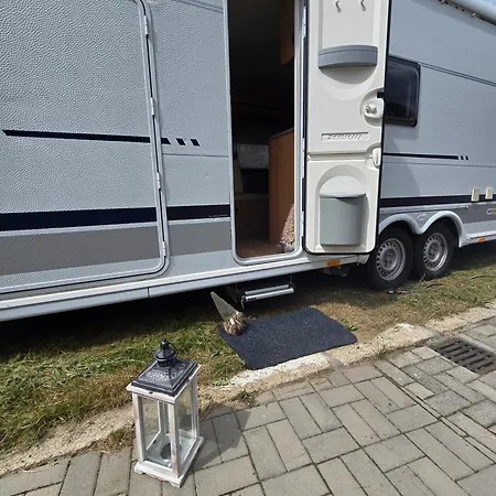 Rosenzauber Luxux-caravan 5 Sterne * Münchberg