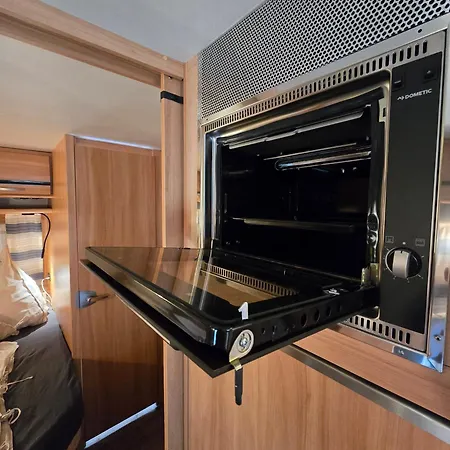 Campingplads Rosenzauber Luxux-caravan 5 Sterne Münchberg
