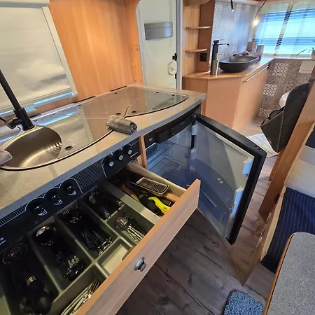Rosenzauber Luxux-caravan 5 Sterne Campingplads *