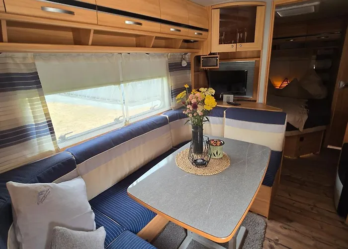 Camping Rosenzauber Luxux-caravan 5 Sterne Münchberg