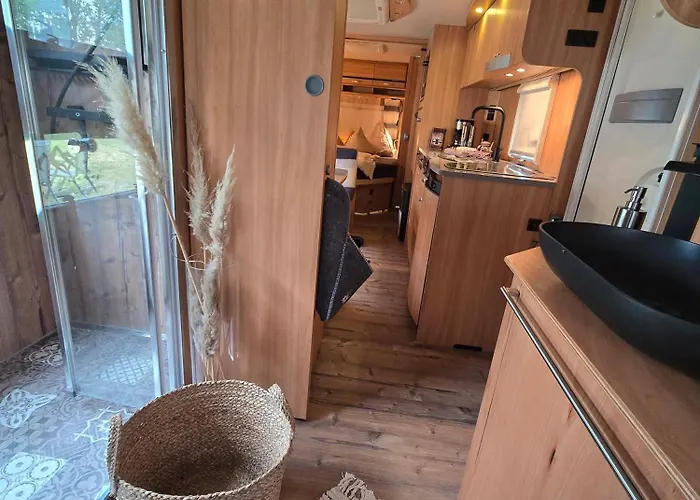 Rosenzauber Luxux-caravan 5 Sterne