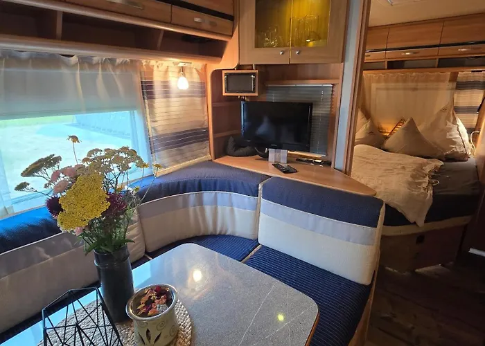 Camping Rosenzauber Luxux-caravan 5 Sterne