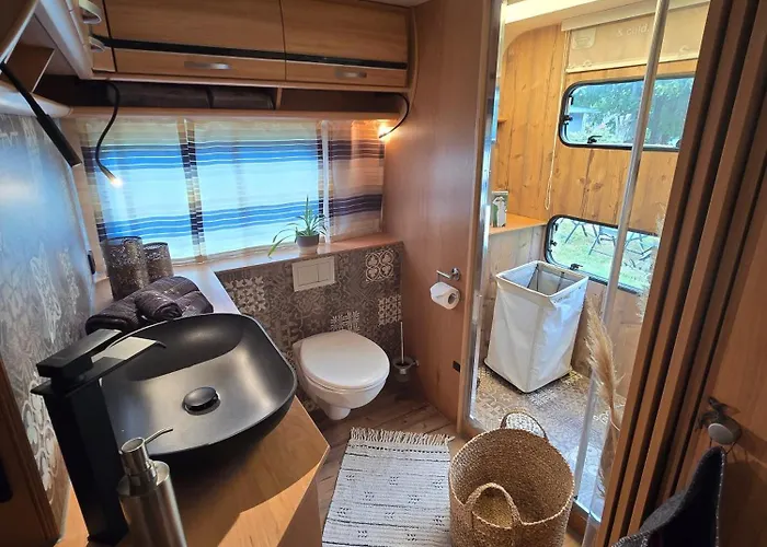 Camping Rosenzauber Luxux-caravan 5 Sterne