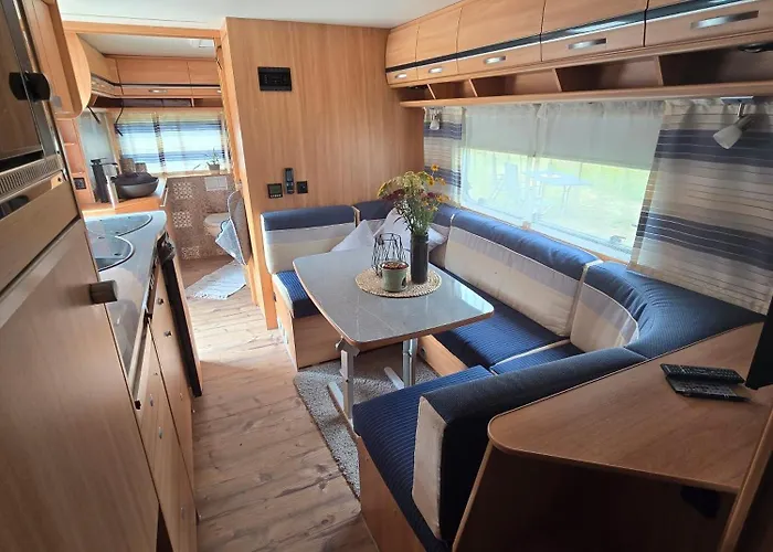 Rosenzauber Luxux-caravan 5 Sterne *